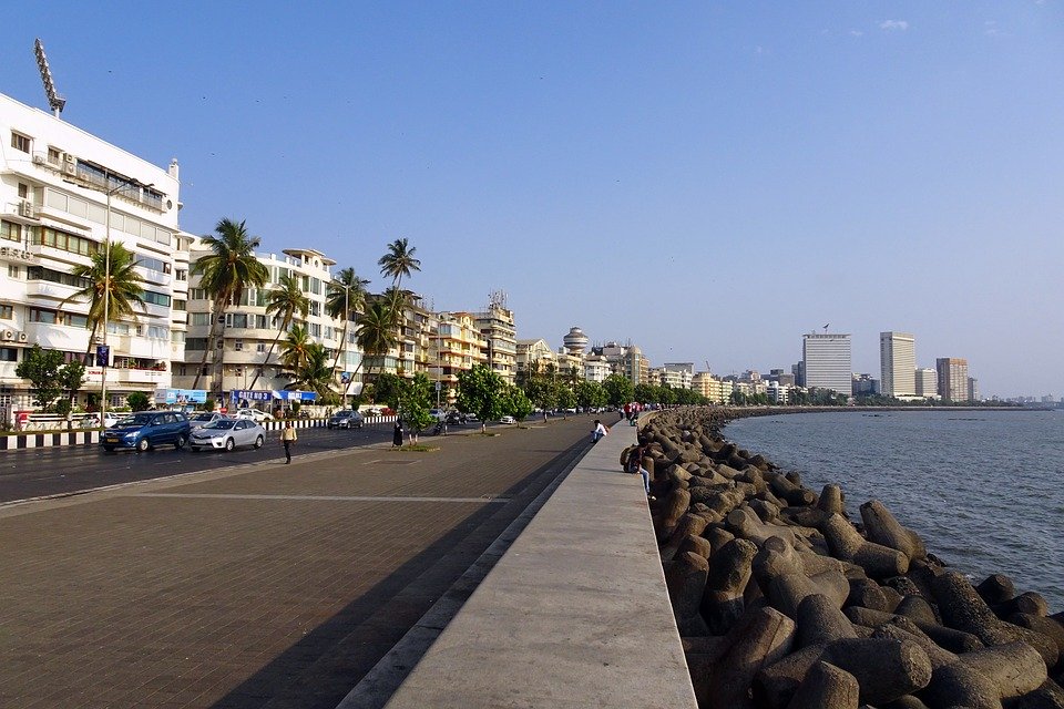 Marine Drive, Mumbai, Maharashtra Tourism 2021 Places to visit in